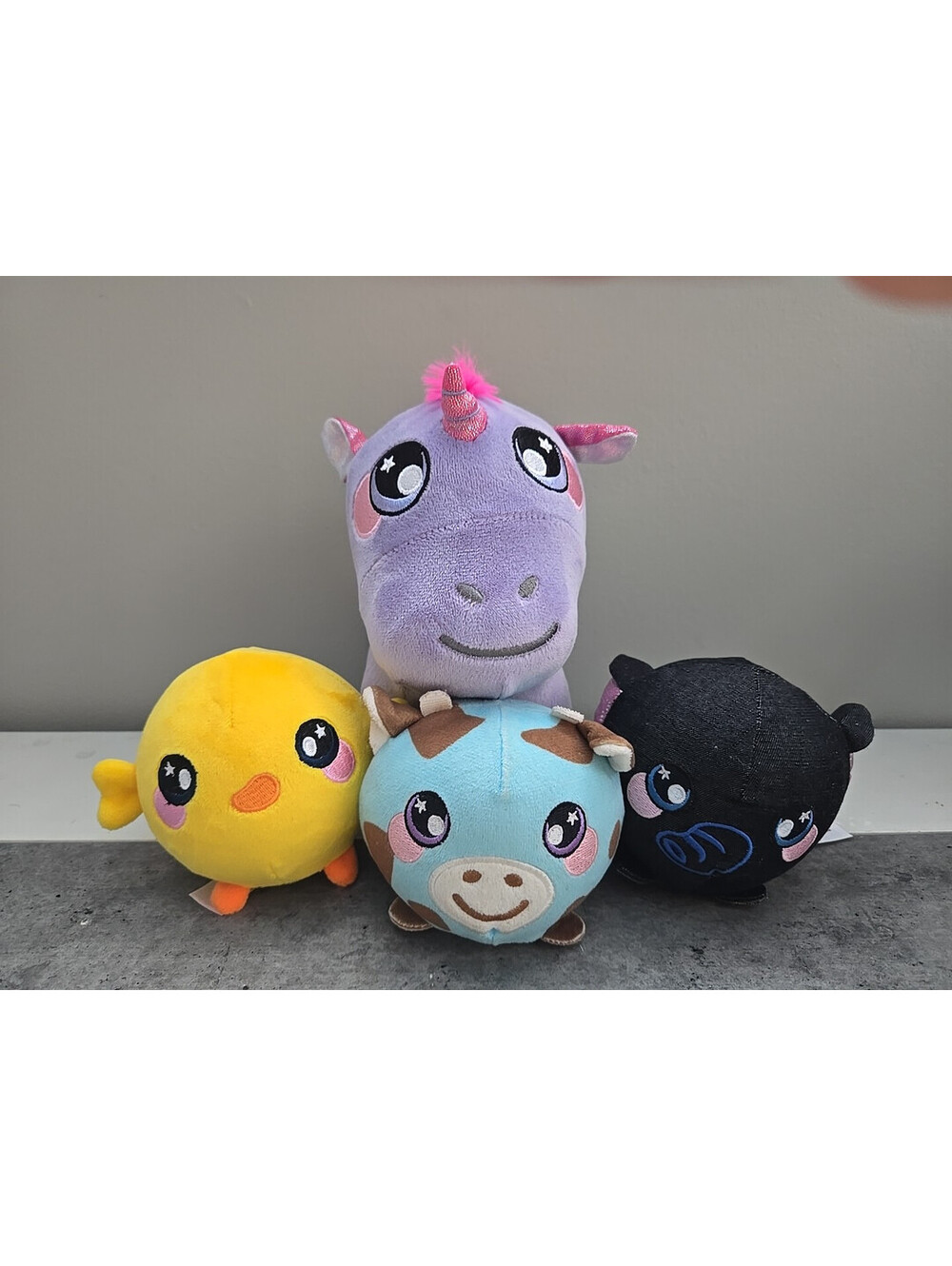 Squish! Squeezamals Lot Of 4 Yellow Duck Blue Cow Black Elephant Purple Unicorn